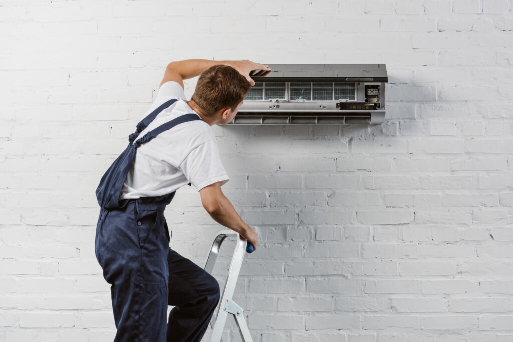 Aircondition Maintenance Services Dubai